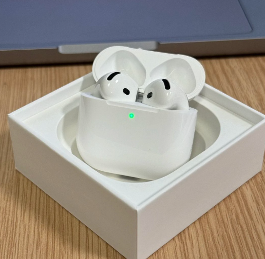 Bluetooth wireless earphones with high sound quality E256
