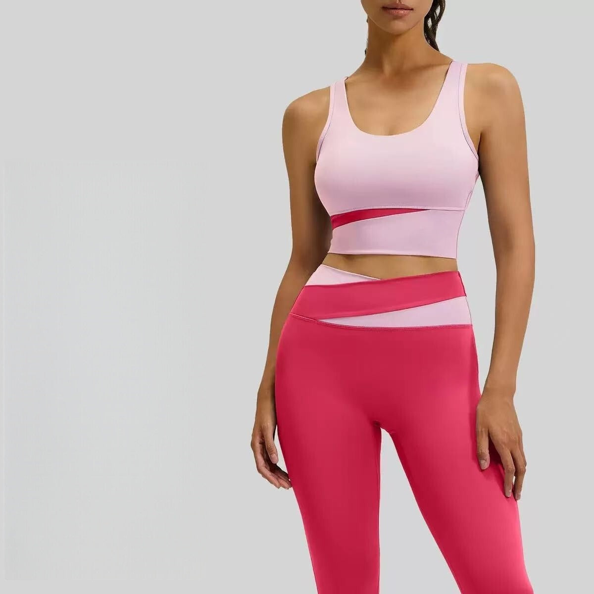 Sports suit with color blocking, high waist and slimming effect E1036