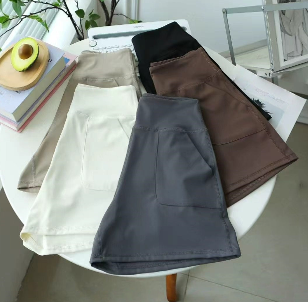 Women's casual sports shorts   E1130