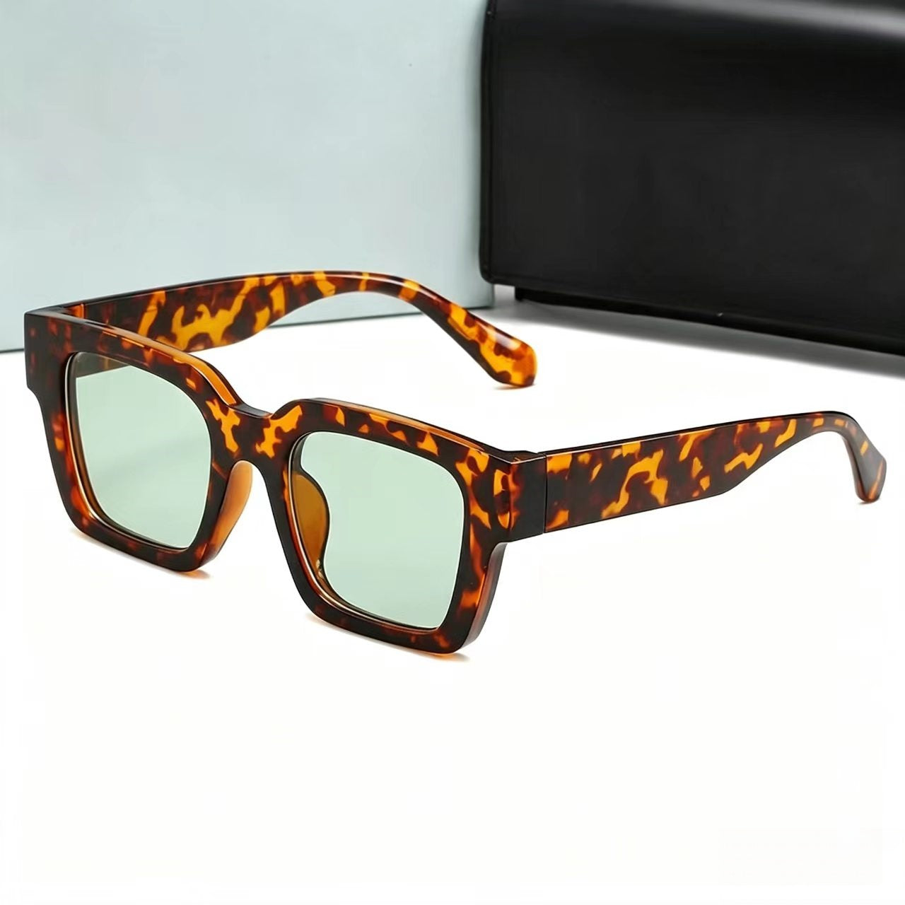 Sun sunglasses for outdoor UV protection  E1388