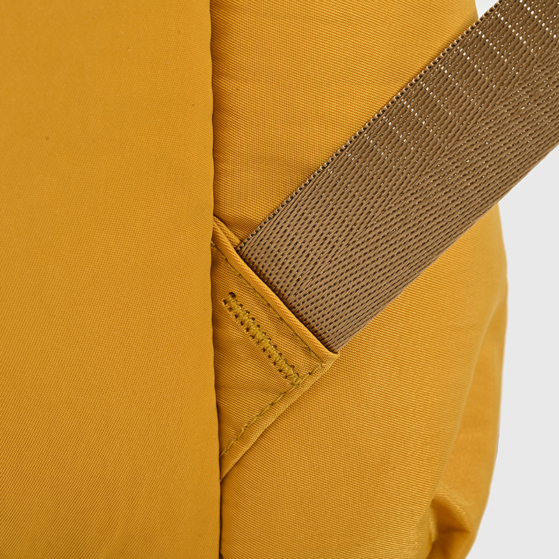 Minimally designed solid color backpack with both shoulders  E1312