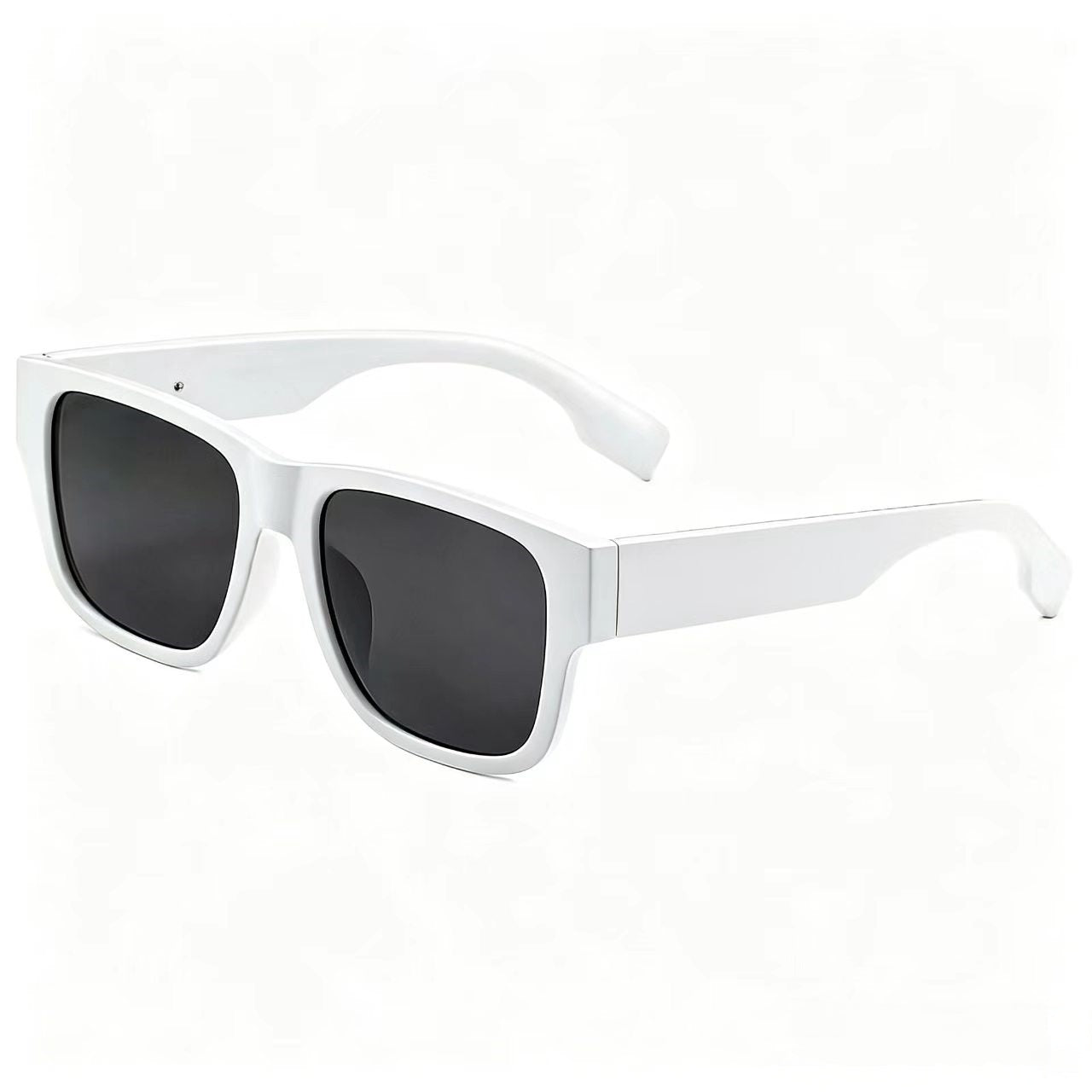 Retro sunglasses for outdoor sun protection  E1384