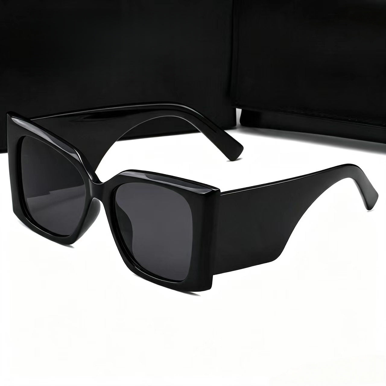 Large frame retro high-end glasses   E1349