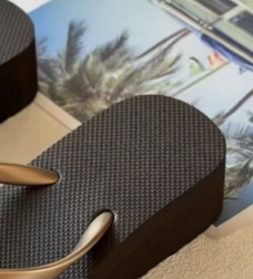 Casual high sole clip on sandals for outdoor wear E1150