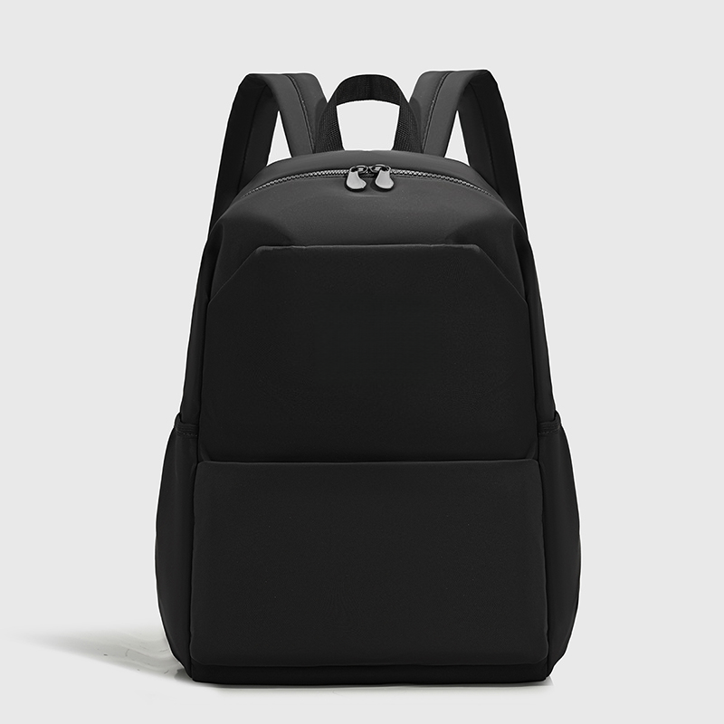 Simple and versatile large capacity backpack E1314